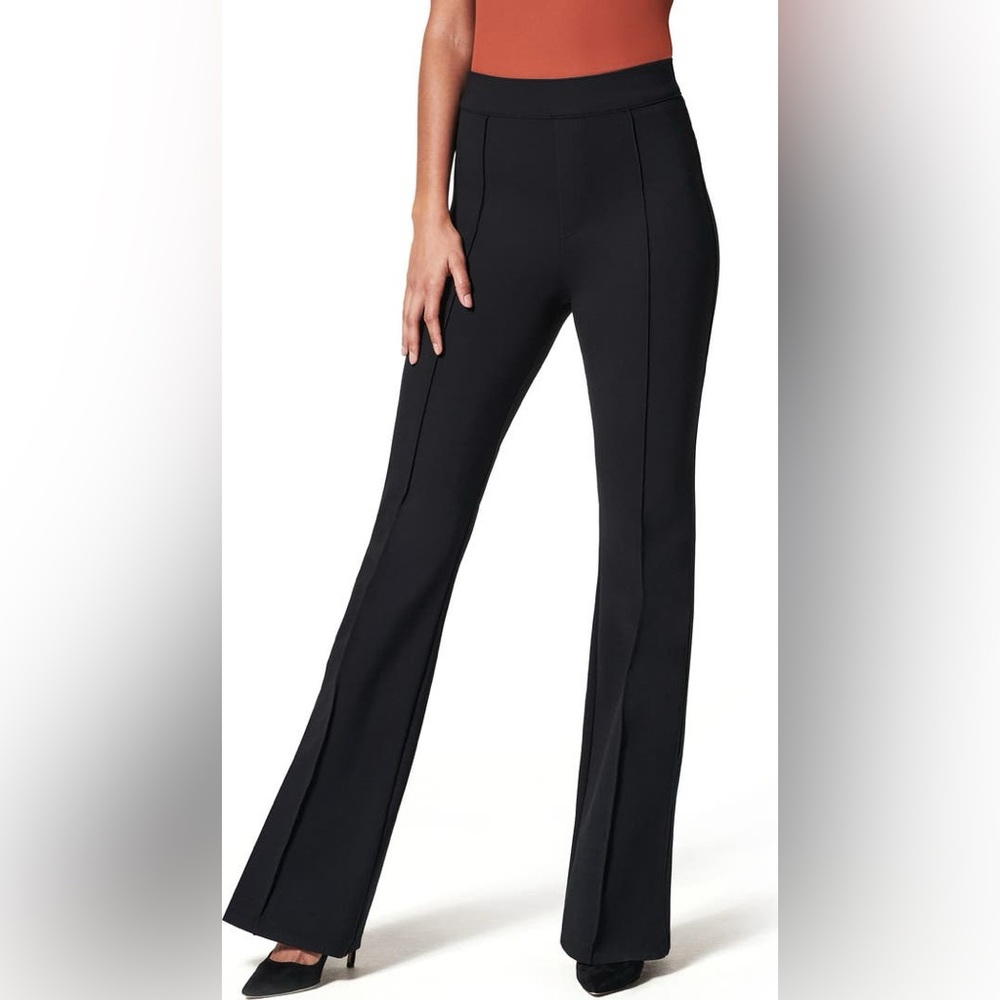 NWOT Spanx SPANXsmooth PerfectFit Ponte Flare Pants in Black